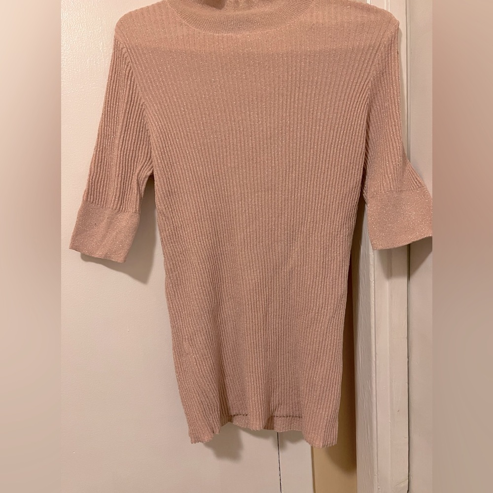Woman’s 3/4 Sleeve sweater Size Large